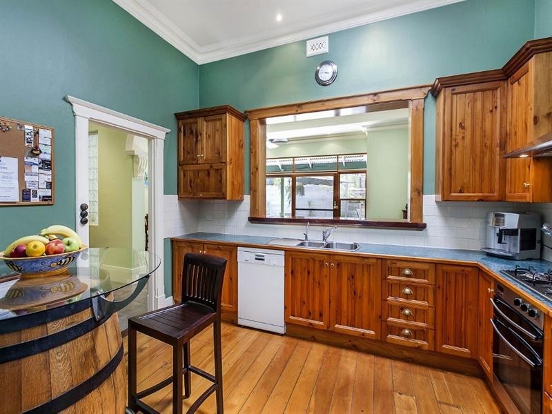 371 Military Road, Henley Beach SA 5022