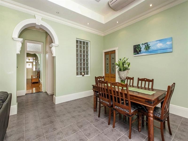 371 Military Road, Henley Beach SA 5022