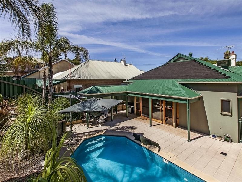 371 Military Road, Henley Beach SA 5022