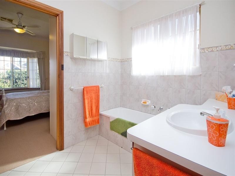 5/390 Seaview Road, Henley Beach SA 5022