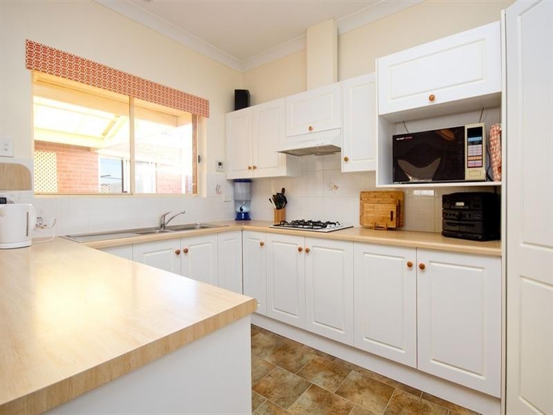 5/390 Seaview Road, Henley Beach SA 5022