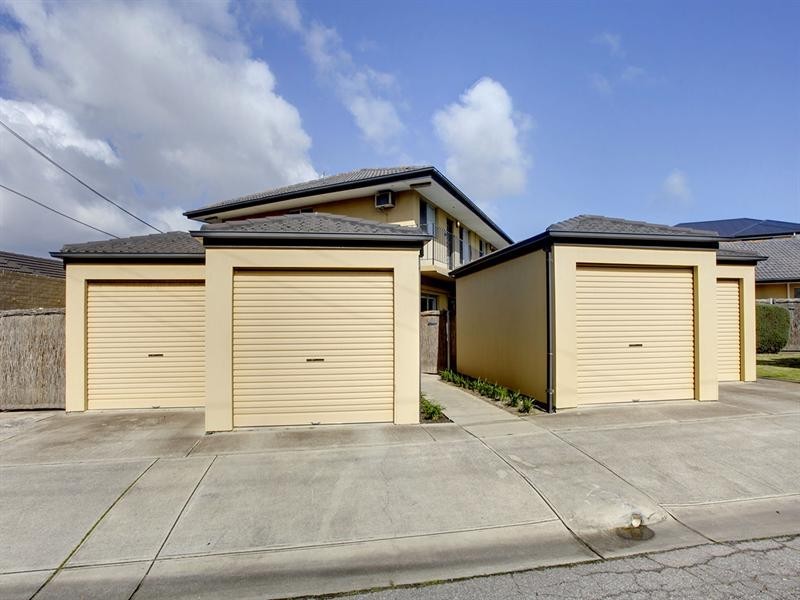 2/6 Gilmore Road, Henley Beach South SA 5022