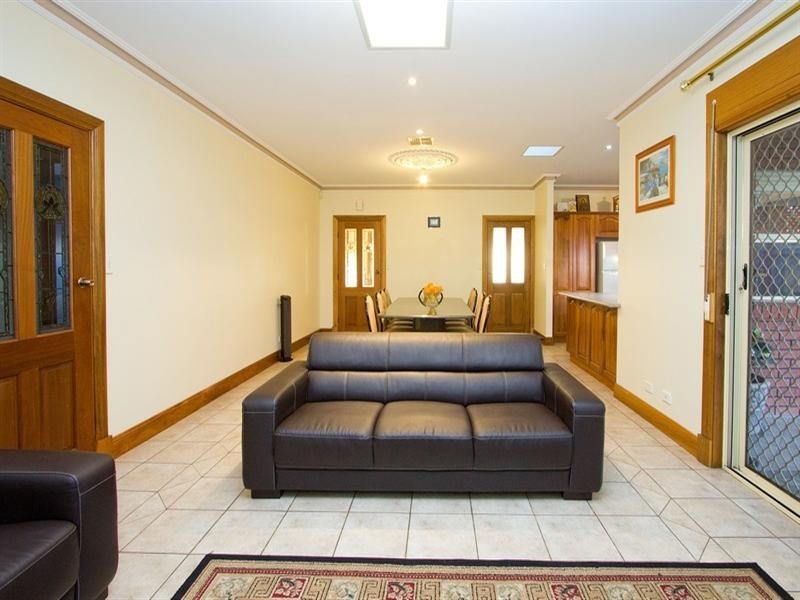 7 Aish Close, Newton SA 5074