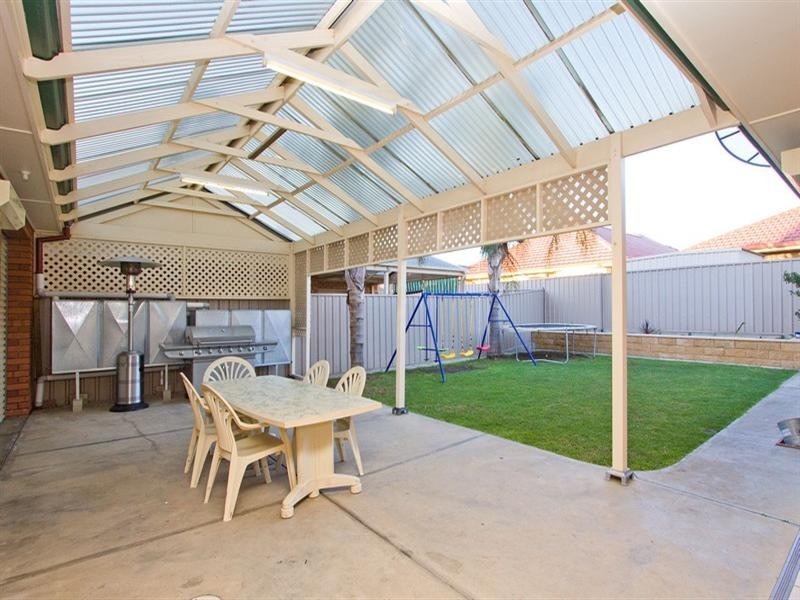 7 Aish Close, Newton SA 5074