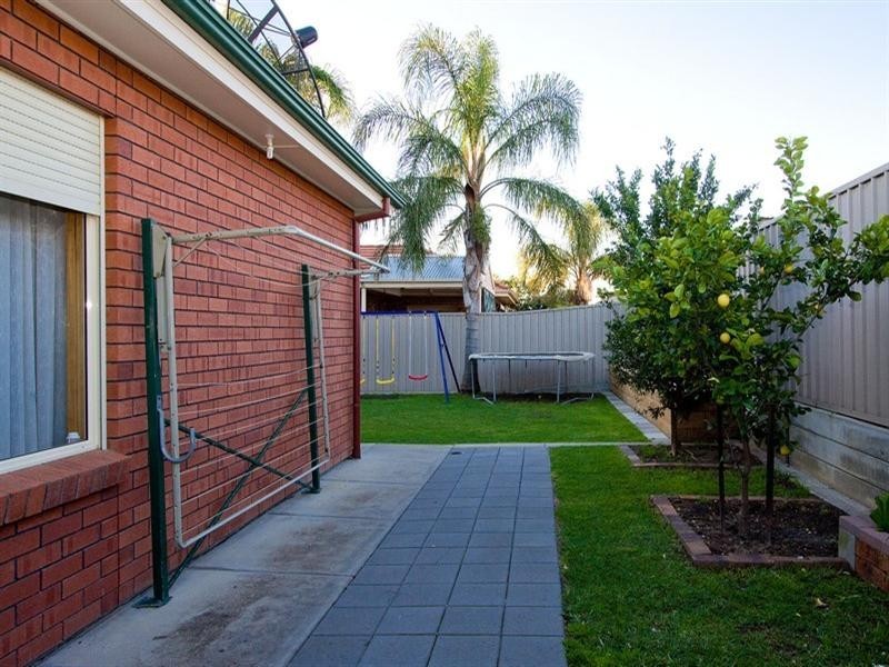 7 Aish Close, Newton SA 5074