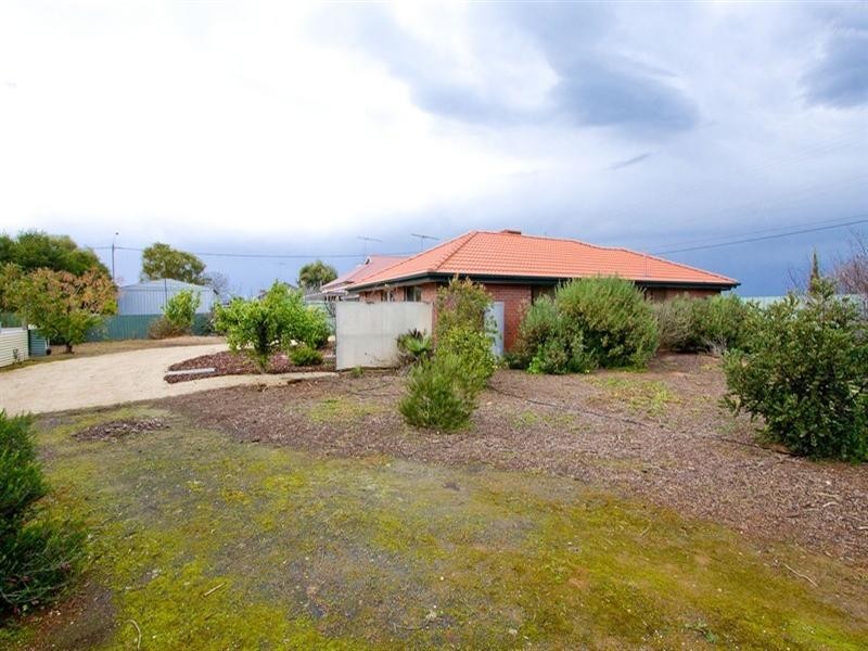 85 Edith Terrace, Balaklava SA 5461