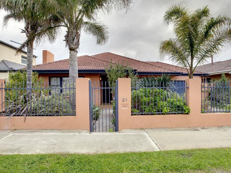 21 Boord Street, Semaphore South SA 5019