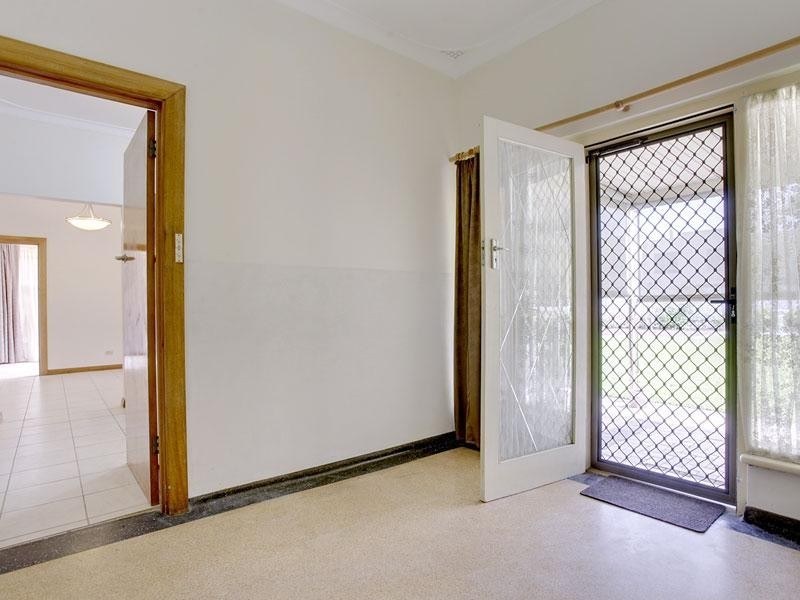6 Weetunga Street, Fulham SA 5024