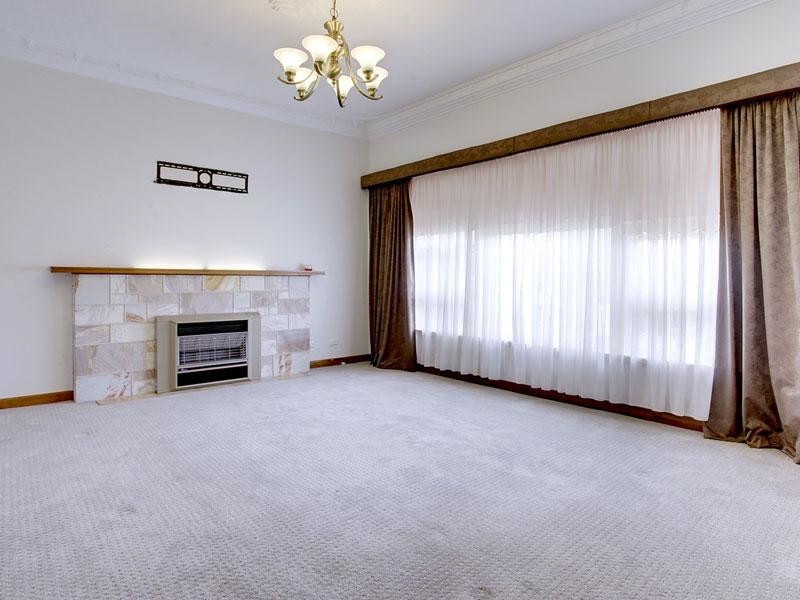 6 Weetunga Street, Fulham SA 5024