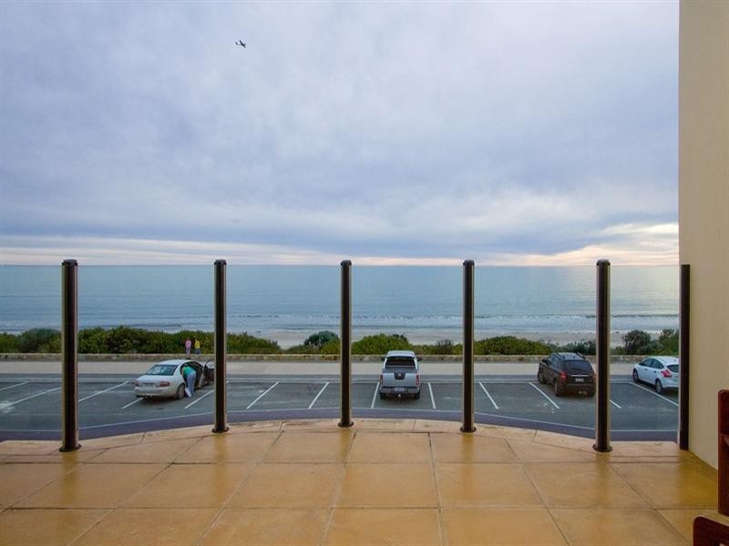 199 Esplanade, Henley Beach SA 5022