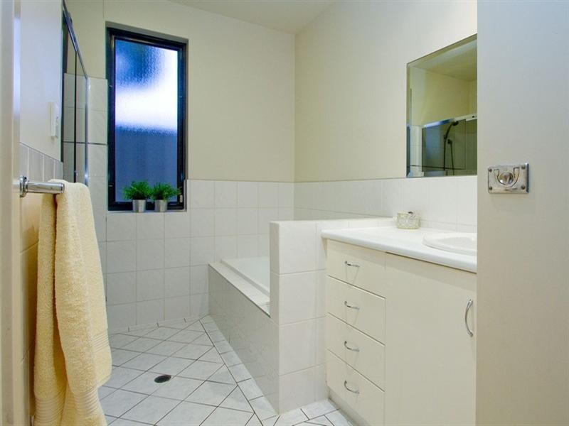 199 Esplanade, Henley Beach SA 5022