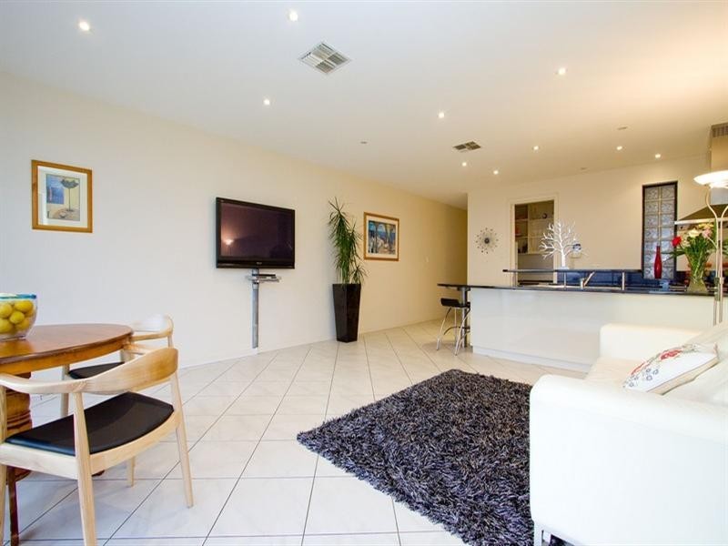 199 Esplanade, Henley Beach SA 5022