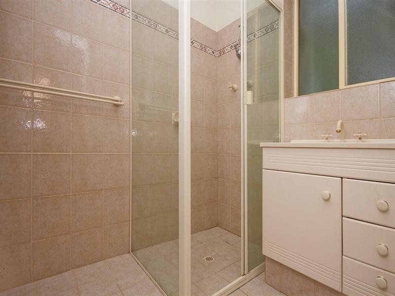 20 and 22 Hudson Avenue, Rostrevor SA 5073