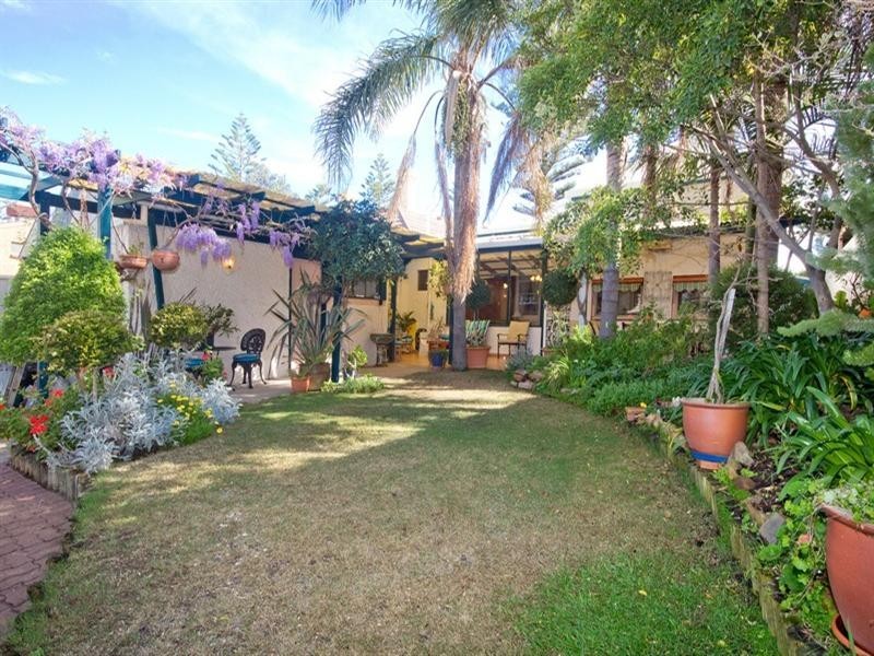 560 Seaview Road, Grange SA 5022