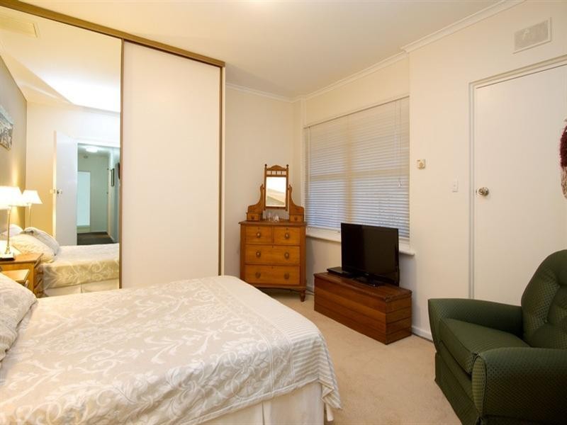 2 Timor Court, West Beach SA 5024