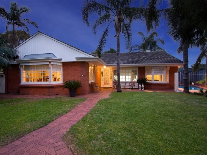 2 Timor Court, West Beach SA 5024