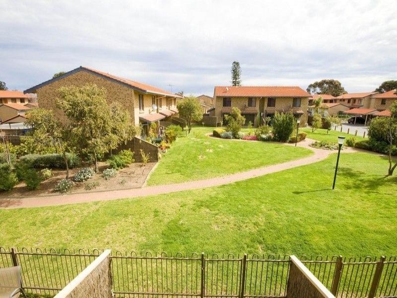 34 Sportsmans Drive, West Lakes SA 5021