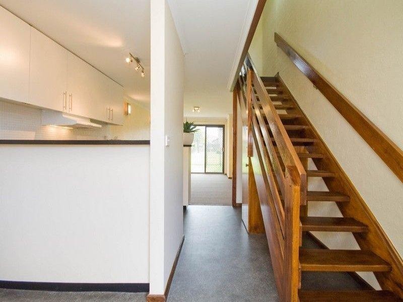 34 Sportsmans Drive, West Lakes SA 5021