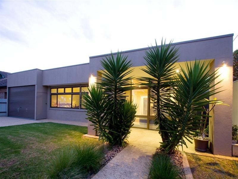 45 Surrey Street, Grange SA 5022