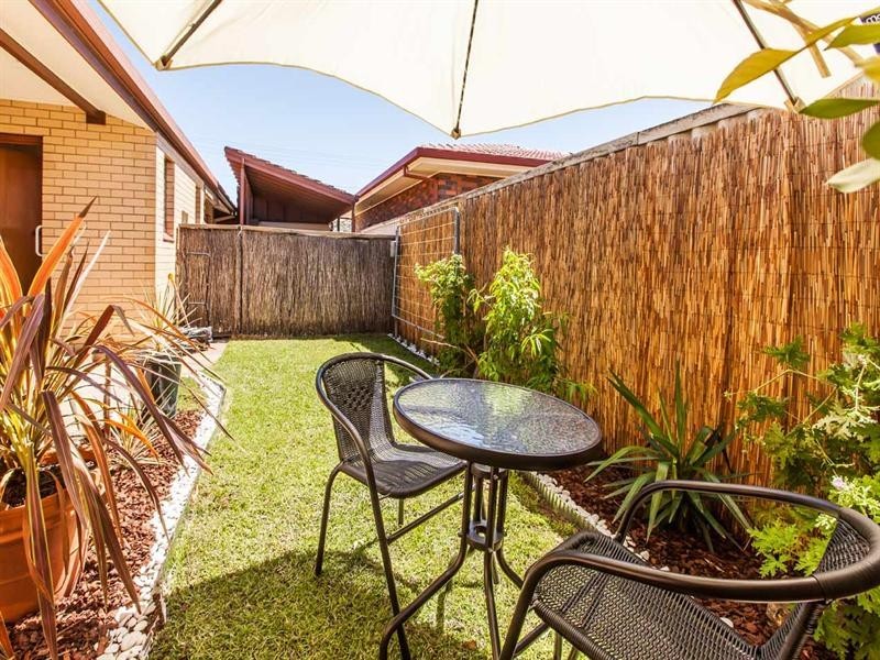 2/32 Mitton Avenue, Henley Beach SA 5022