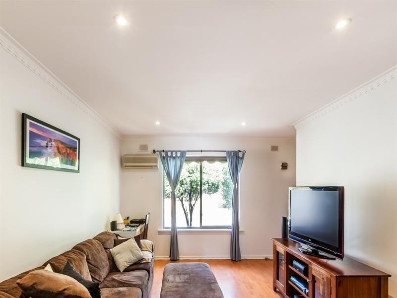 2/32 Mitton Avenue, Henley Beach SA 5022