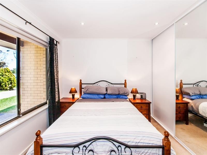 2/32 Mitton Avenue, Henley Beach SA 5022