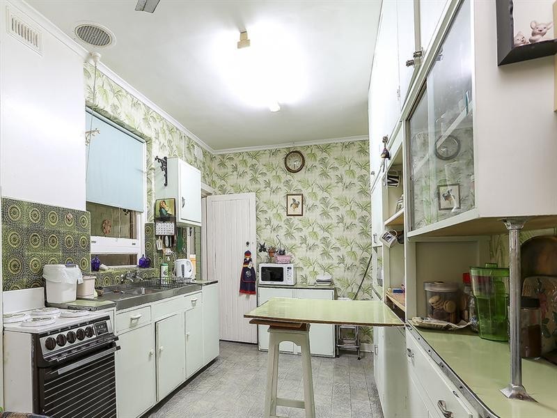 32 Reedie Street, Henley Beach SA 5022