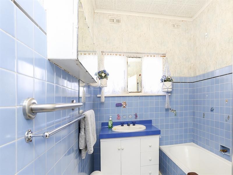 32 Reedie Street, Henley Beach SA 5022