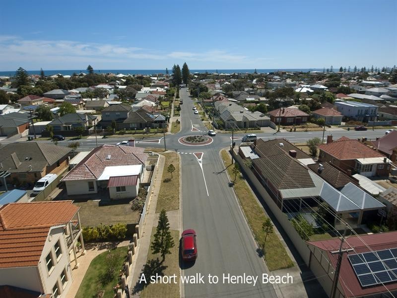 32 Reedie Street, Henley Beach SA 5022