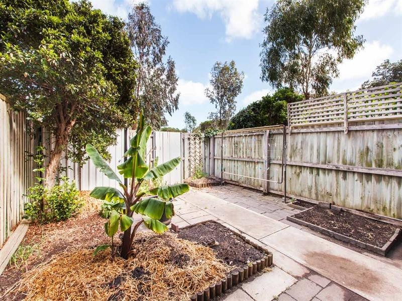 17/48 Greenfield Crescent, West Lakes Shore SA 5020