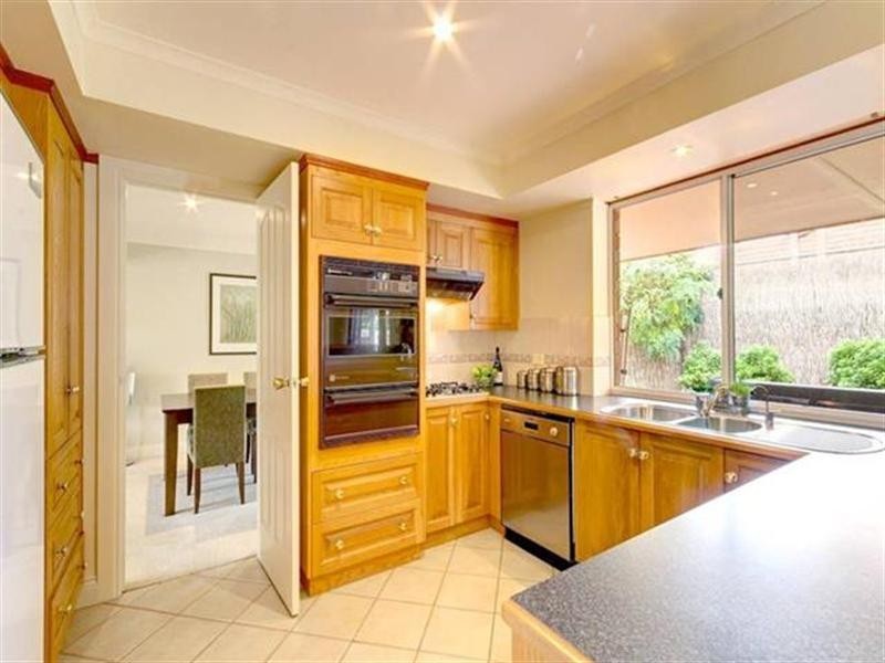 1 Tennyson Heights Court, Tennyson SA 5022
