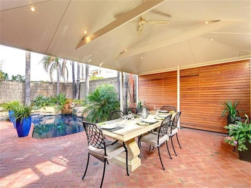 1 Tennyson Heights Court, Tennyson SA 5022