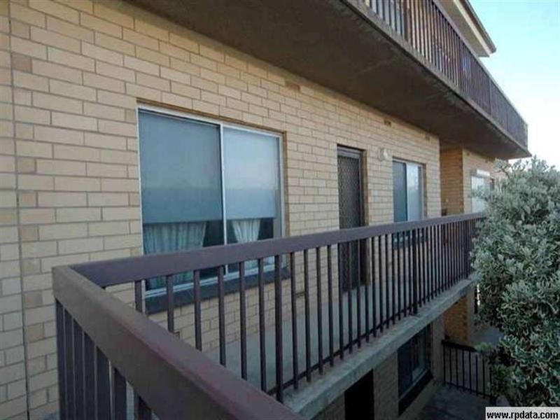 5/172 Seaview Road, Henley Beach South SA 5022
