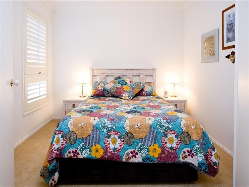 8 Sandalwood Crescent, Flagstaff Hill SA 5159