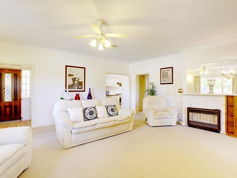 17 Howden Road, Fulham SA 5024