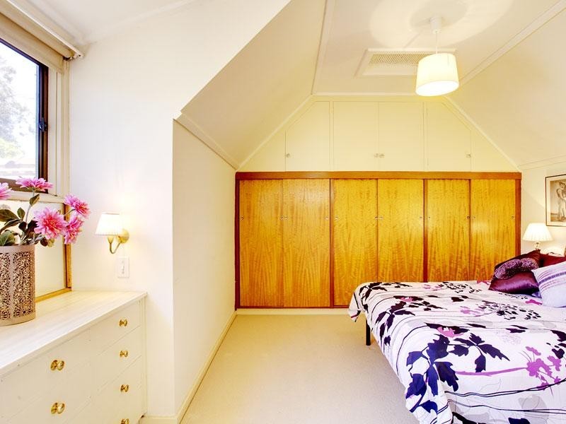 17 Howden Road, Fulham SA 5024