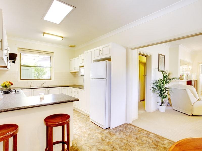 17 Howden Road, Fulham SA 5024