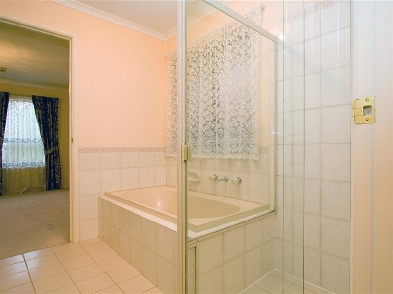 12 Robert Street, Allenby Gardens SA 5009