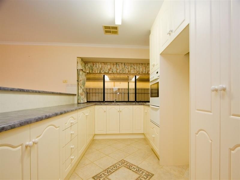 12 Robert Street, Allenby Gardens SA 5009