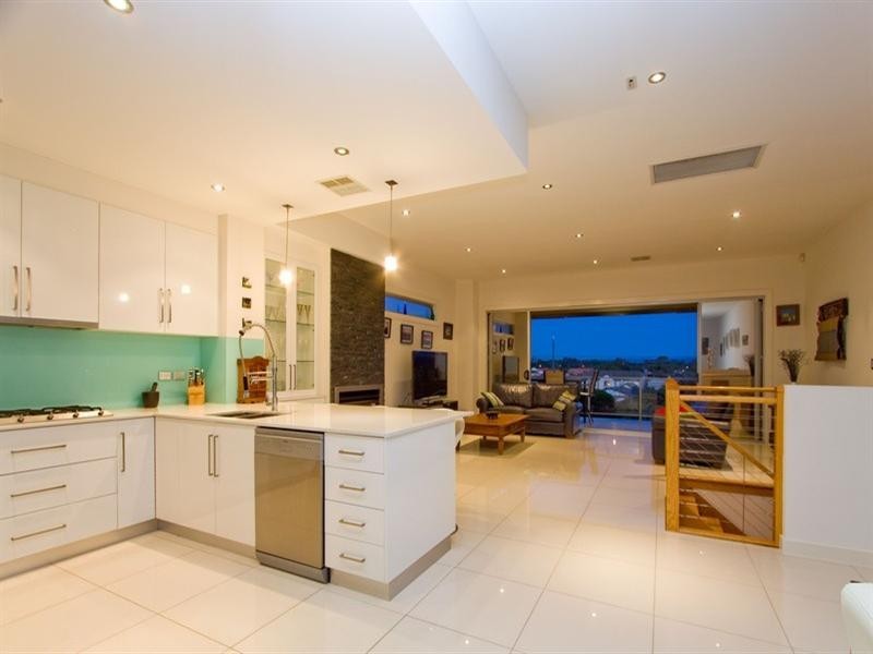 69a Military Road, Tennyson SA 5022