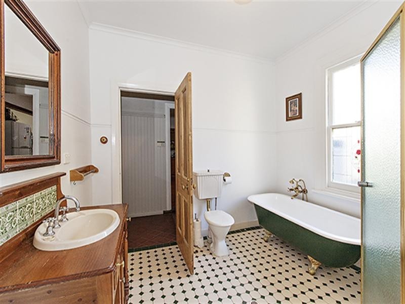 14 Baker Street, Birkenhead SA 5015