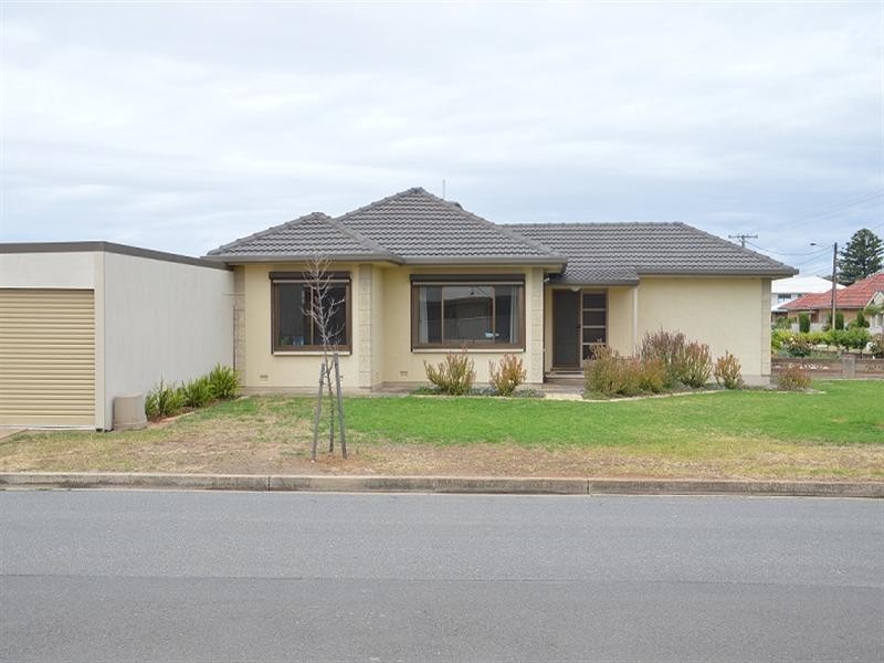 50 Russ Avenue, Seaton SA 5023