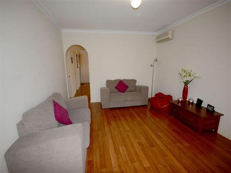 1/9 View Avenue, Seaton SA 5023