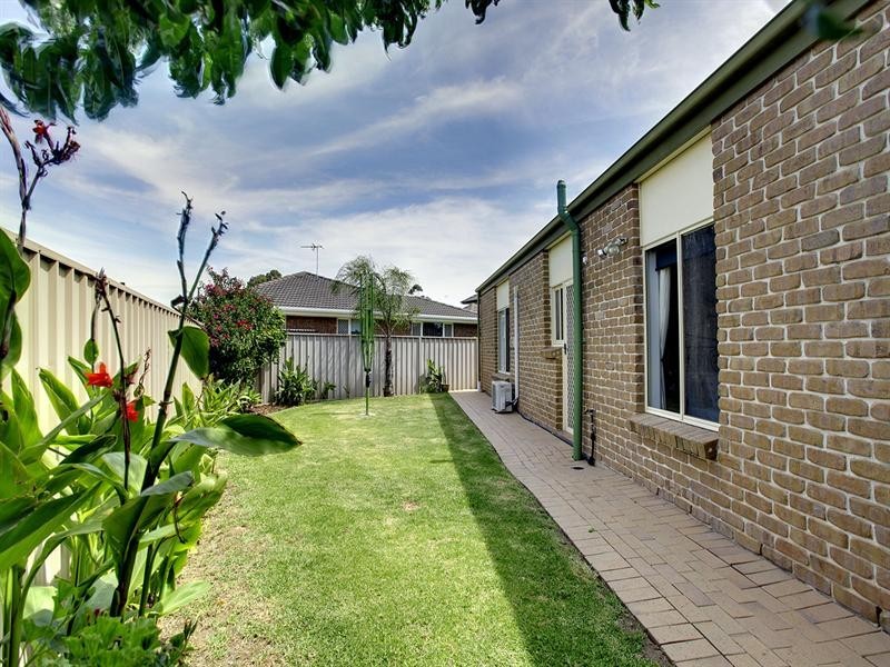 22 Phelps Court, Fulham SA 5024