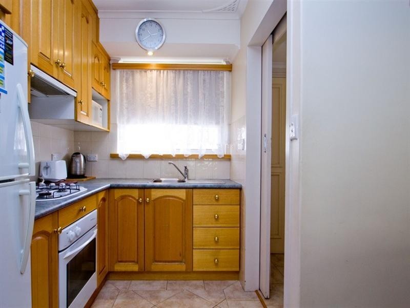 1/16 Military Road, West Beach SA 5024