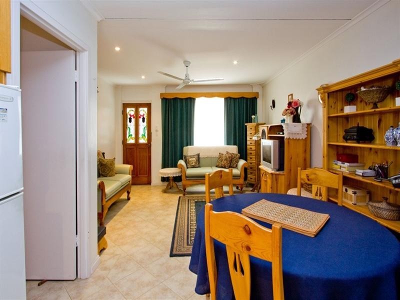 1/16 Military Road, West Beach SA 5024