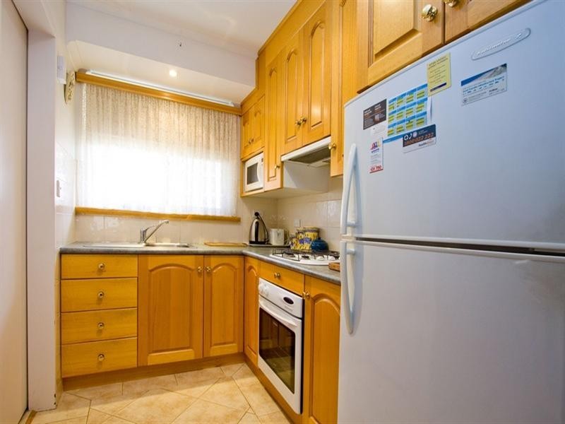 1/16 Military Road, West Beach SA 5024