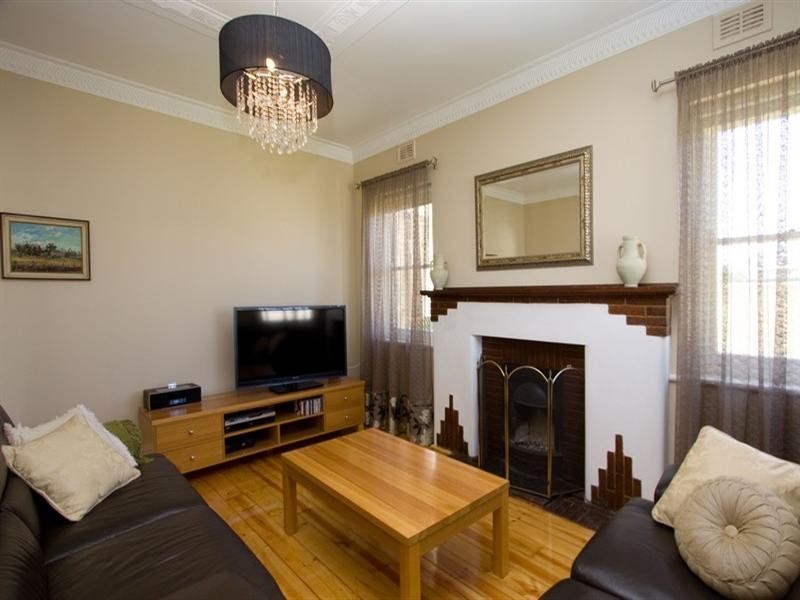 27 Beachway Avenue, Brooklyn Park SA 5032