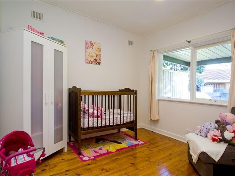 11 Tristania Street, Brooklyn Park SA 5032