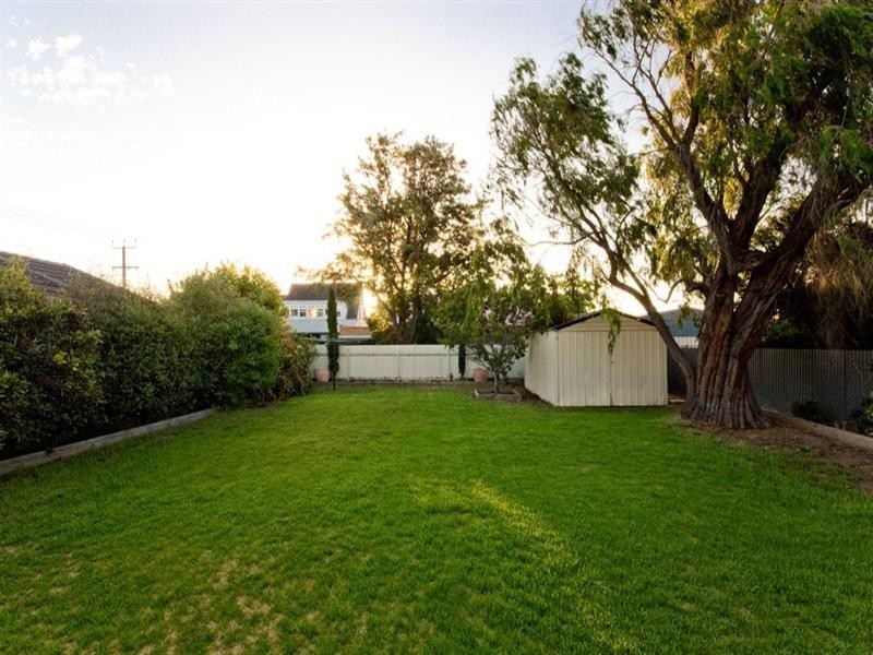 10 Clifford Street, Brooklyn Park SA 5032